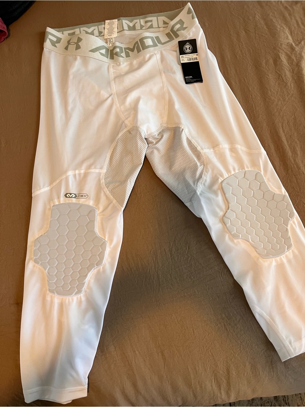 Under Armour Men’s White Padded Compression Leggings
